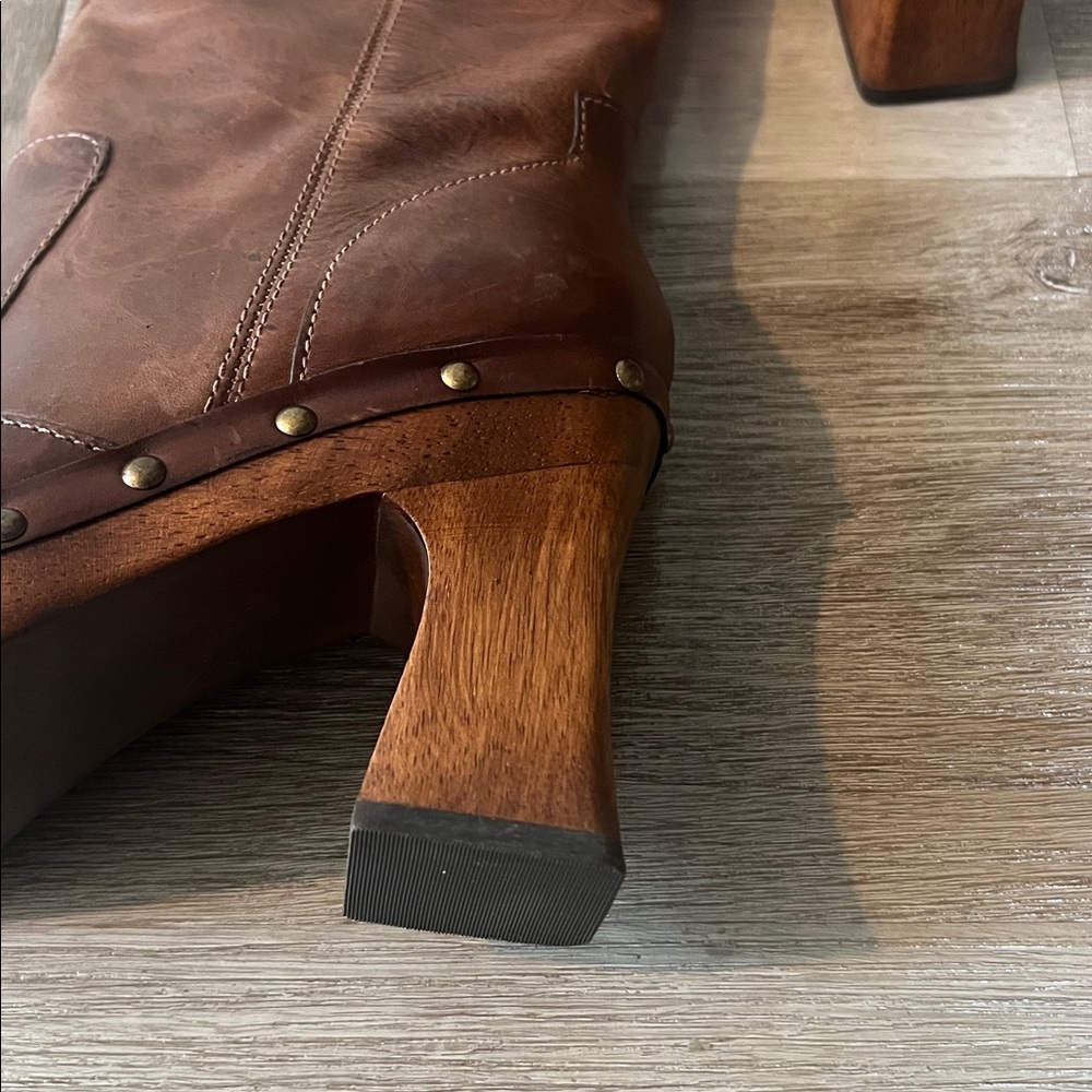 MIA Brown Heeled Boots - Picture 6 of 10